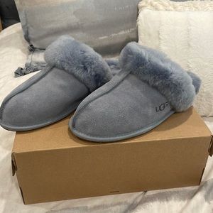 Beautiful brand new ugg slippers